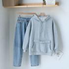 Plain Hoodie / Straight Fit Jeans
