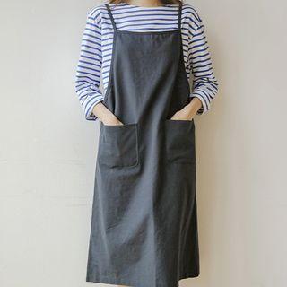 Spaghetti-strap Dual-pocket Midi Dress