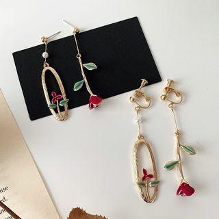 Mismatch Rose Earring / Clip-on Earring