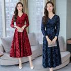 Flower Pattern Long-sleeve A-line Velvet Midi Dress