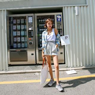 Set: Contrast-piping Tank Top + Drawcord Sweatshorts
