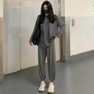 Long-sleeve T-shirt / Short-sleeve T-shirt / Jogger Pants