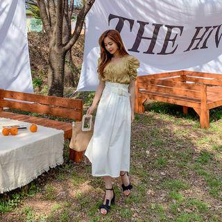 Buckled Pleated Long Flare Skirt