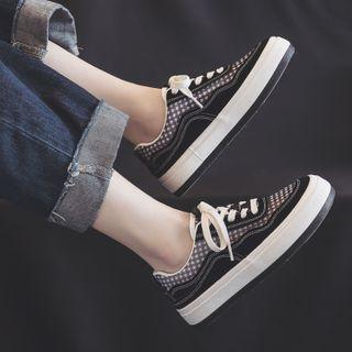 Houndstooth Lace-up Sneakers