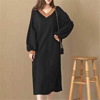 V-neck Contrast-trim Fleece-lined Pullover Dress Blue - One Size