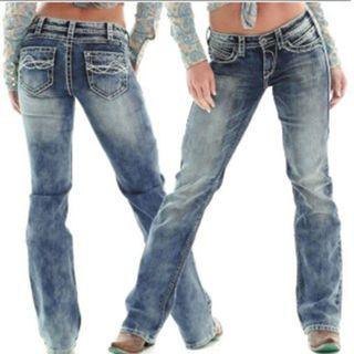 Low-rise Straight Leg Jeans