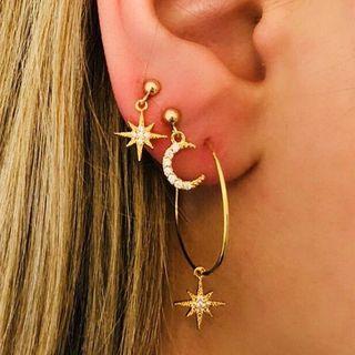 Non-matching Moon & Star Dangle Earring 1 Pair - 9076 - 01 - Kc - Gold - One Size