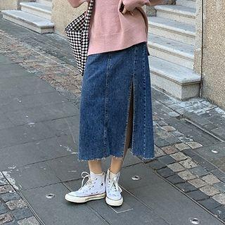 Patch Slit Midi Denim Skirt