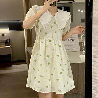 Short-sleeve Collar Heart Print Mini A-line Dress
