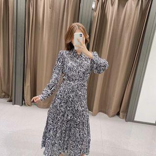 Zebra Long-sleeve Midi A-line Shirt Dress