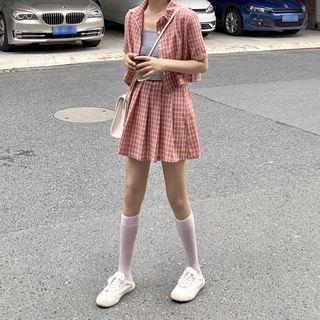 Checked Short-sleeve Shirt / Pleated Skirt