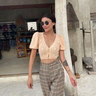 V-neck Embroider Floral Ruffle Zip Cropped Top