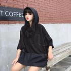 Elbow-sleeve Line Printed Oversize Hooded T-shirt