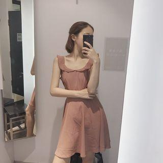 Frilled Open Back Sleeveless A-line Dress