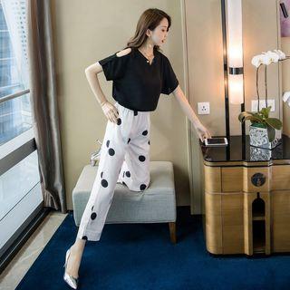 Set: Plain Cold Shoulder Short-sleeve Blouse + Dotted Cropped Pants