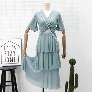 Set: Knotted Crop Top + Layered A-line Skirt