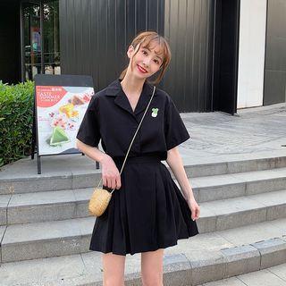 Set Of 2: Short-sleeve Embroidered Shirt + Plain Pleated Skirt