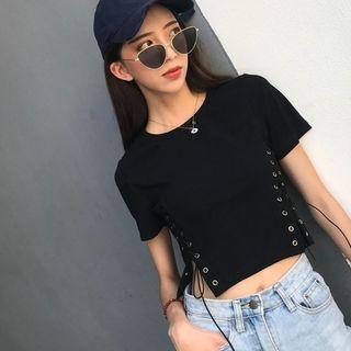 Lace Up Short Sleeve T-shirt / Drawstring Jogger Pants