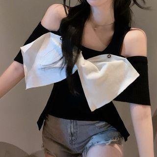 Cold-shoulder Bow Knit Top Black - One Size