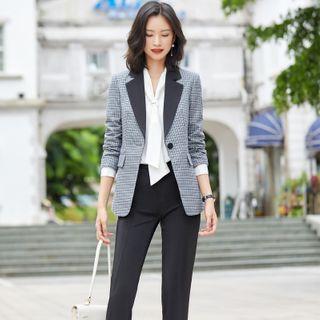 V-neck Blouse / Plaid Blazer / Dress Pants / Set