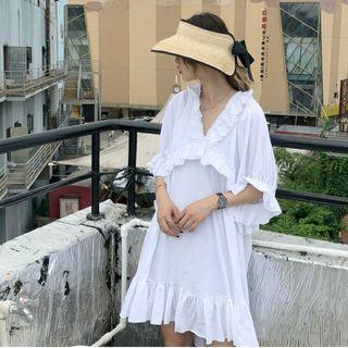 Plain V-neck Ruffle Losse-fit Short-sleeve Dress
