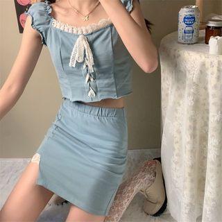 Set: Lace Trim Cap-sleeve Cropped Top + Slit Mini Pencil Skirt Blue - One Size