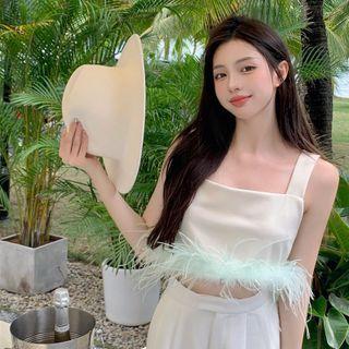 Sleeveless Fluffy Trim Top / Harem Pants