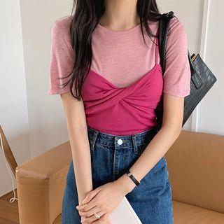 Short-sleeve Crew Neck T-shirt / Knit Camisole Top
