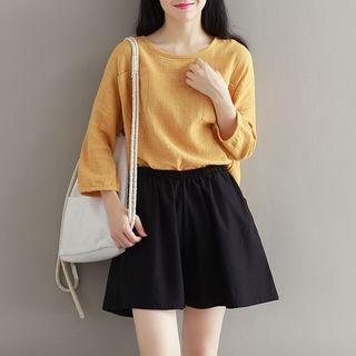 Plain Pocketed 3/4 Sleeve T-shirt