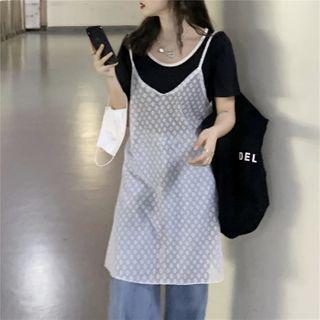 Short-sleeve T-shirt / Lace Camisole Top