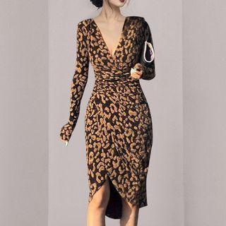 Long-sleeve V-neck Leopard Print Midi Dress