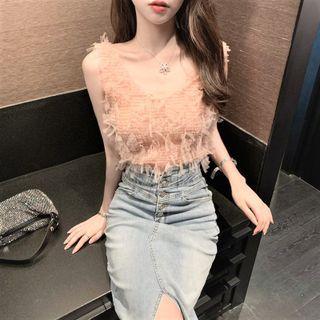 Sleeveless Top / High-waist Slit Denim Skirt