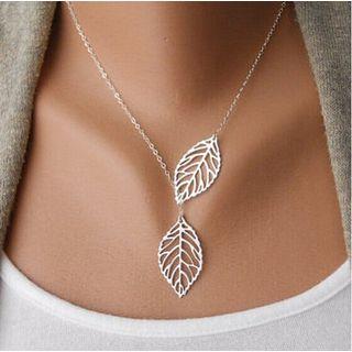 Alloy Leaf Pendant Necklace
