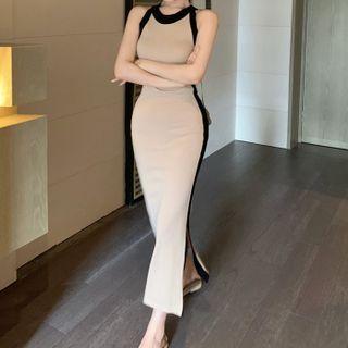 Halter-neck Contrast Trim Slit Knit Dress
