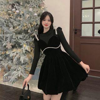 Plain Knit Top / Strappy Velvet A-line Dress