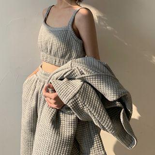 Cropped Camisole Top / Shorts / Buttoned Jacket / Wide Leg Pants