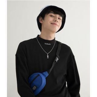 Long-sleeve Mock-neck Letter Embroidered T-shirt