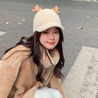 Elk Accent Knit Cap