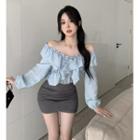 Long-sleeve Off-shoulder Ruffle Blouse / Plain Mini Skirt
