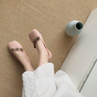 Square-toe Flower Accent Flats