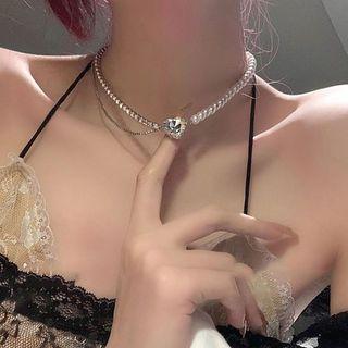 Heart Rhinestone Faux Pearl Alloy Choker C70 - Pearl White - One Size
