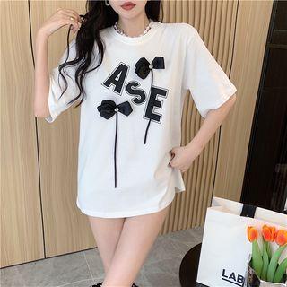 Elbow-sleeve Lettering Bow T-shirt / Dotted Midi A-line Skirt