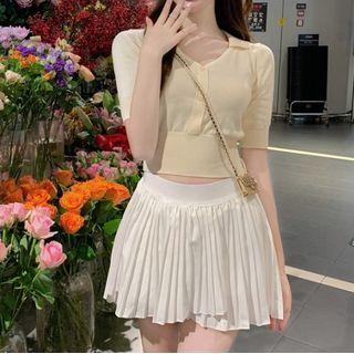 Short-sleeve Crop Knit Top / Pleated Skirt