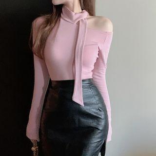 Long-sleeve Turtleneck One Shoulder Plain Slim Fit T-shirt
