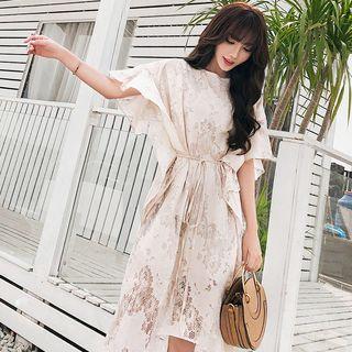 Short-sleeve Asymmetric Lace Dress