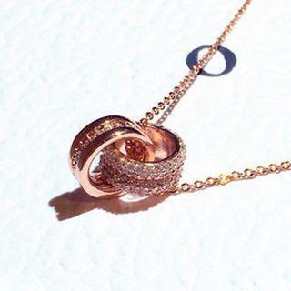 Interlocking Rhinestone Pendant Alloy Necklace