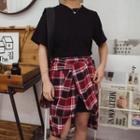 Set: Short-sleeve T-shirt Dress + Plaid Skirt