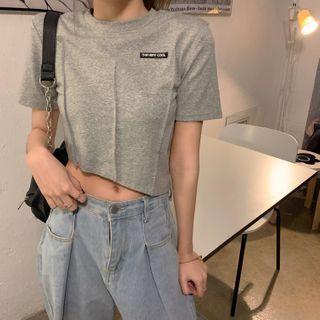 Short-sleeve Applique Cropped T-shirt
