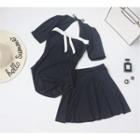 Set: Short-sleeve Contrast Trim Swimsuit + Skirt