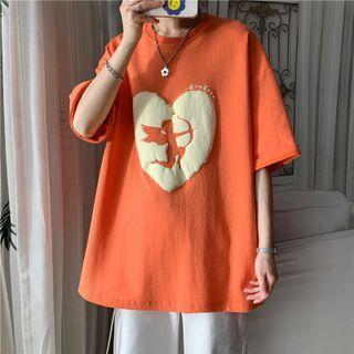 Short-sleeve Cupid Heart Print T-shirt